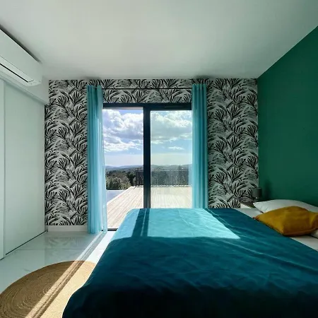 Villa, Pool, Spa, Billiards Lecci